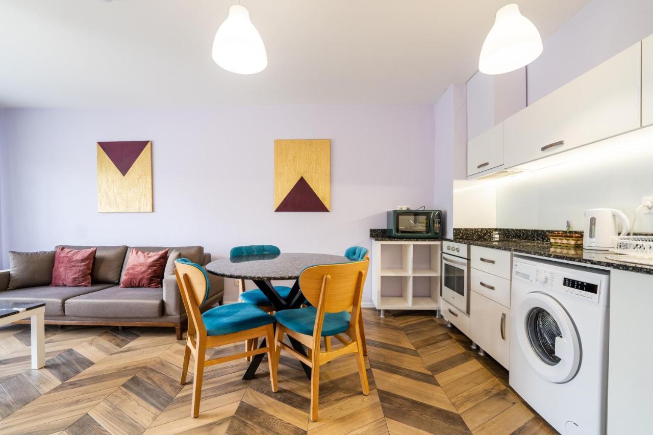 Sunny Apartment In Studentski Grad, Behind Unss Szófia Kültér fotó